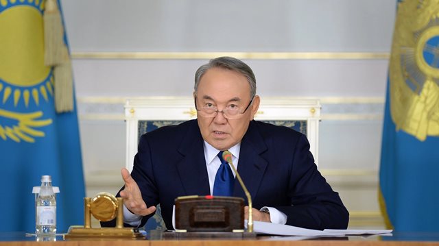 Назарбаев увеличит пенсии на 20%